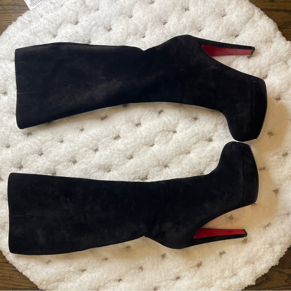 Christian Louboutin Black Heeled Boots with Red Soles - Picture 6 of 15